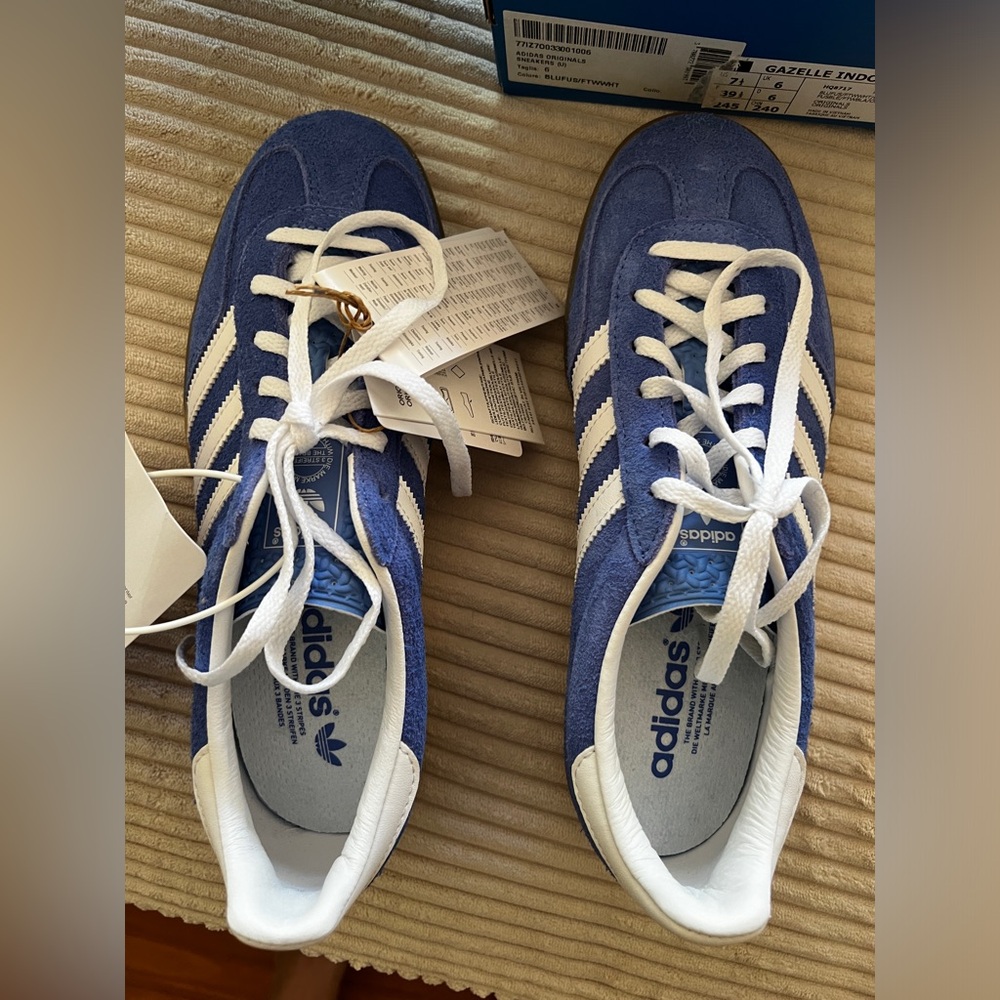 NWT ADIDAS ORIGINALS Gazelle Indoor sneakers
